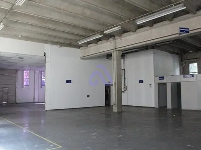 Galpão / Barracão com 2243m², à venda, no bairro Jurubatuba em São Paulo