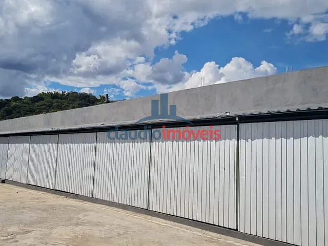 Box/Garagem para alugar, no bairro Retiro em Volta Redonda