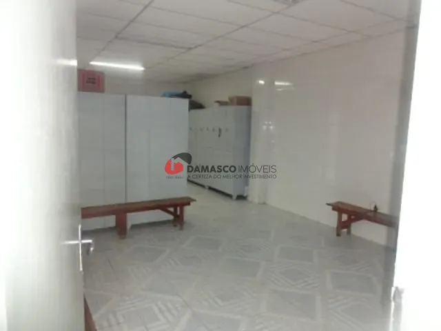 Galpão / Barracão com 1994m², à venda, no bairro Fundação em São Caetano do Sul