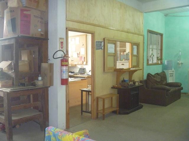 Galpão / Barracão à venda, no bairro Chácara Flora em Petrópolis