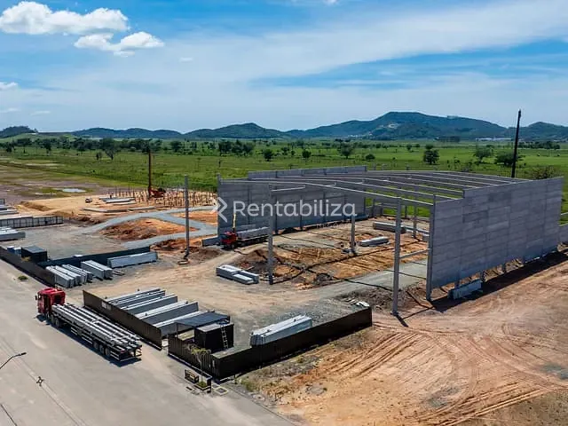 Galpão com 8175m², à venda, no bairro Volta Grande em Navegantes
