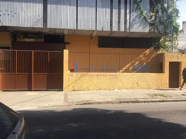 Galpão / Barracão com 1743m², à venda, no bairro Cascadura em Rio de Janeiro