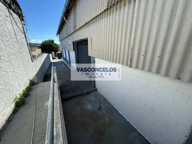 Galpão com 1000m², para alugar, no bairro Putim em São José Dos Campos
