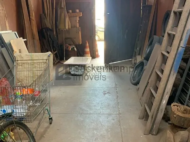 Galpão / Barracão à venda, no bairro Jardim Europa em Volta Redonda