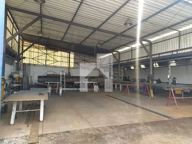 Galpão / Barracão com 717m², à venda, no bairro Poste em Jundiaí