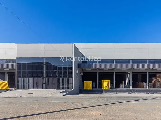 Galpão com 3000m², à venda, no bairro Sertão Santa Luzia em Porto Belo