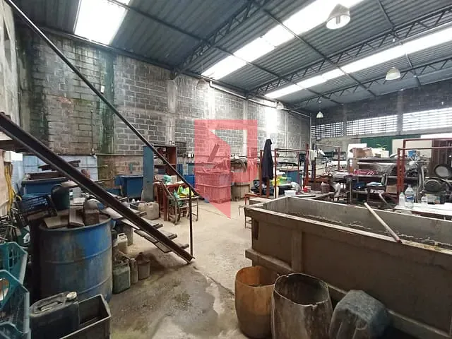 Galpão com 292m², à venda, no bairro Bonfim em Belo Horizonte