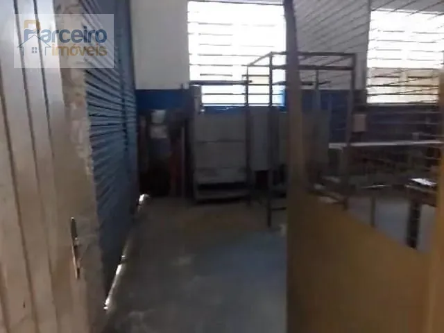 Prédio com 500m², à venda, no bairro Vila Carrão em São Paulo