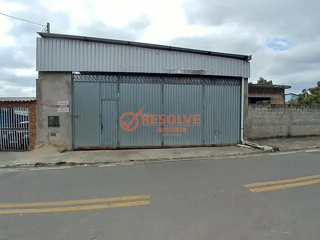 Galpão / Barracão com 300m², à venda, no bairro JARDIM DULCE em Guararema