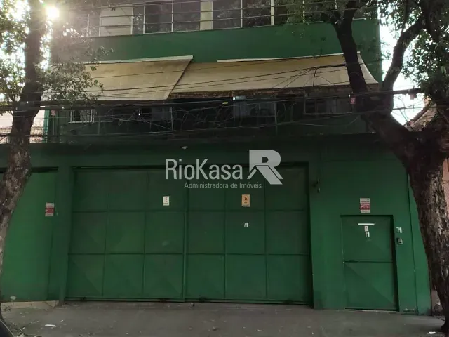 Galpão / Barracão à venda, no bairro Riachuelo em Rio de Janeiro