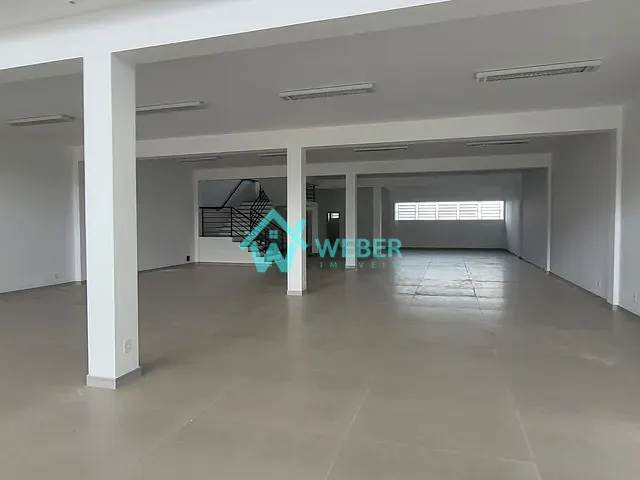 Loja com 769m², para alugar, no bairro Canudos em Novo Hamburgo