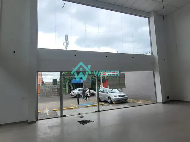 Loja com 769m², para alugar, no bairro Canudos em Novo Hamburgo