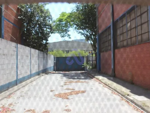 Galpão / Barracão para alugar, no bairro Presidente Altino em Osasco