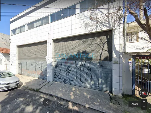 Galpão / Barracão com 180m², para alugar, no bairro Vila Ribeiro de Barros em São Paulo