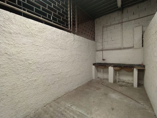 Foto do Galpão / Barracão - Vende-se Galpão + 2 Lojas Esquina com Av. Vilarinho Venda Nova! | Deltalar Imóveis
