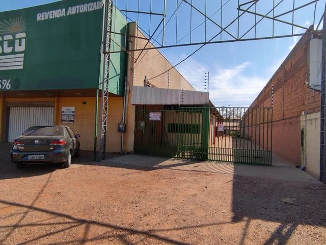Foto do Galpão / Barracão - Galpão a Venda - AV.DAS TORRES  com o Nova Esperança, Cuiabá - 700m², 1 vaga | Lyah Jaudy Imóveis