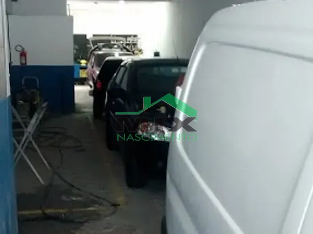 Galpão / Barracão com 510m² 3 quartos e 2 banheiros, à venda, no bairro Taboão em São Bernardo do Campo