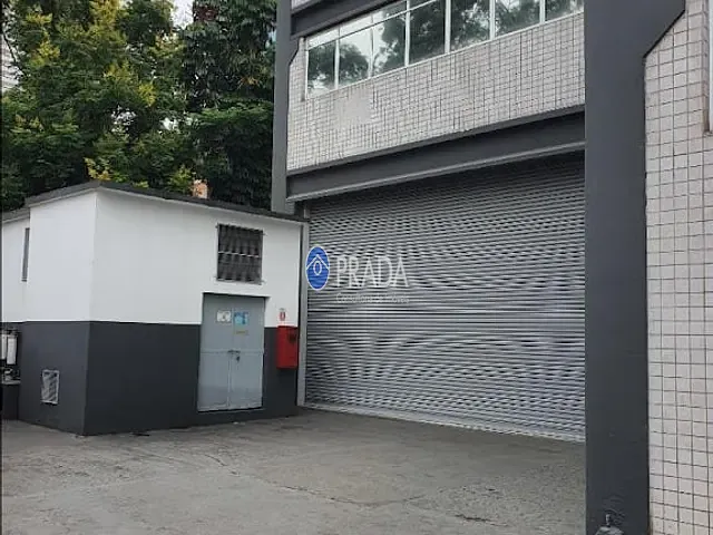 Galpão / Barracão com 2320m², para alugar, no bairro Alphaville Empresarial em Barueri
