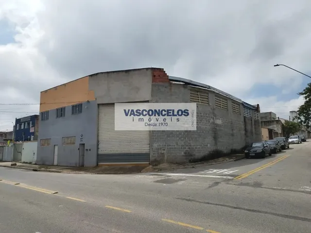 Galpão com 420m², à venda, no bairro Jardim Altos de Santana I em Jacareí