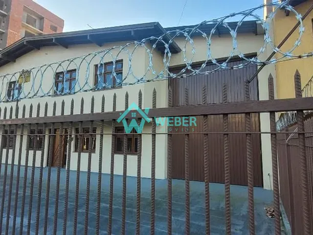Galpão / Barracão com 738m², para alugar, no bairro Rincão em Novo Hamburgo