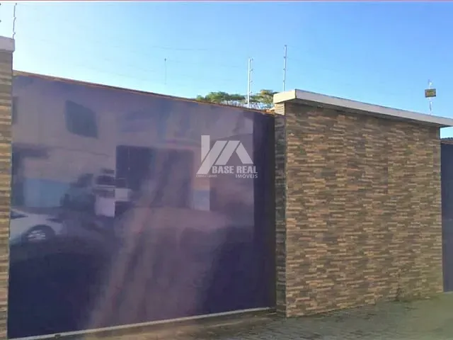 Galpão / Barracão com 364m², à venda, no bairro Dos Estados em Guarapuava