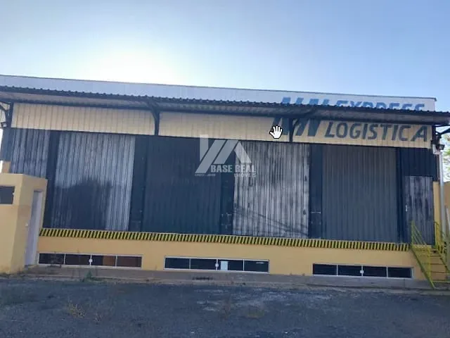 Galpão / Barracão com 364m², à venda, no bairro Dos Estados em Guarapuava