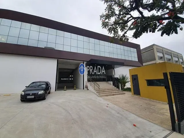 Galpão / Barracão com 4000m², para alugar, no bairro Alphaville Empresarial em Barueri