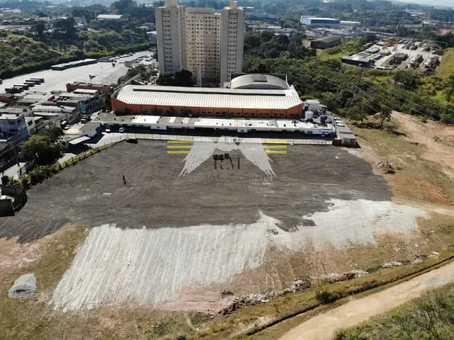 Galpão / Barracão com 30000m², à venda, no bairro Jardim Helian em São Paulo
