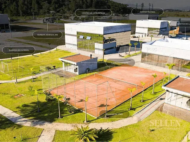 Galpão com 2086m², à venda, no bairro Perequê em Porto Belo