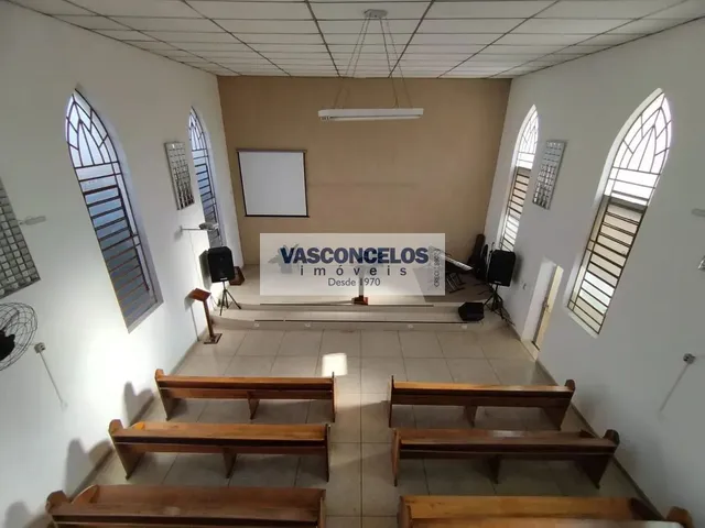 Galpão com 310m², à venda, no bairro Vila Nair em São José Dos Campos