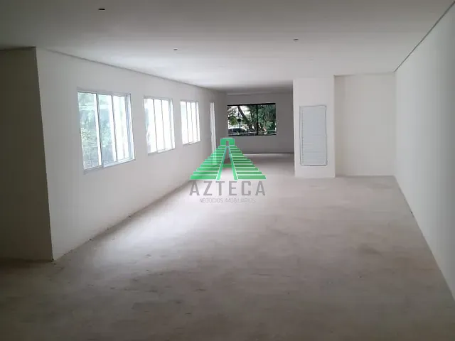 Galpão / Barracão com 189m², para alugar, no bairro Jardim São Paulo em São Paulo