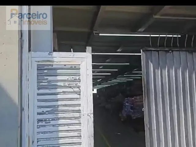Galpão / Barracão à venda, no bairro Penha em São Paulo