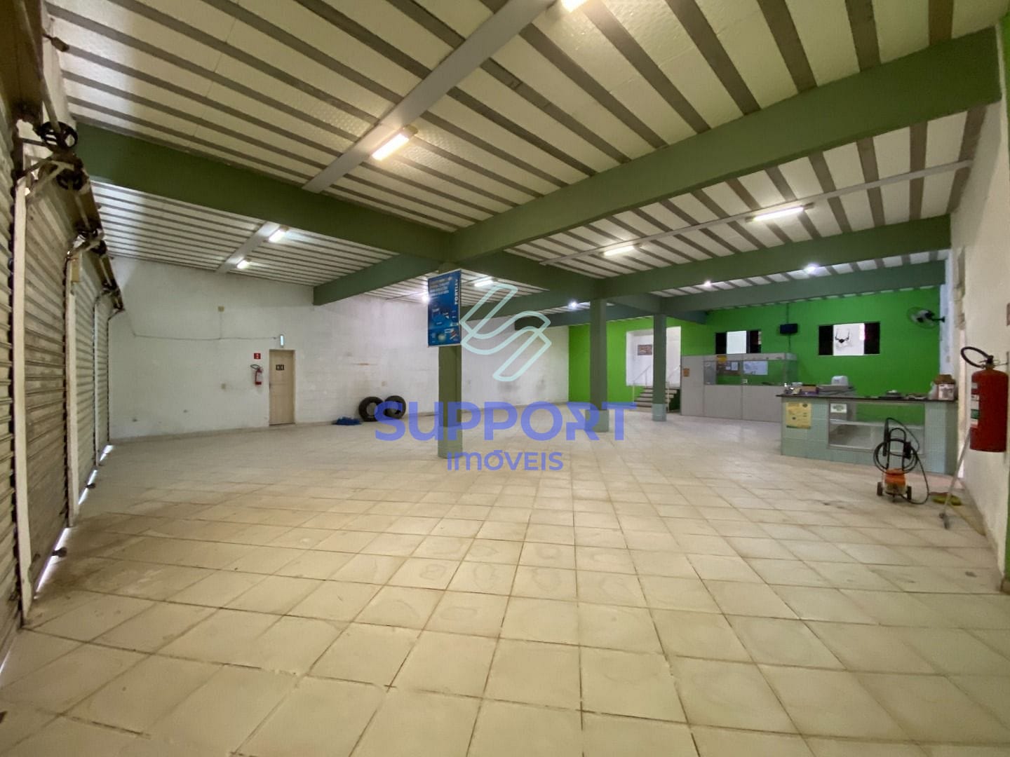 Depósito-Galpão-Armazém à venda, 900m² - Foto 13