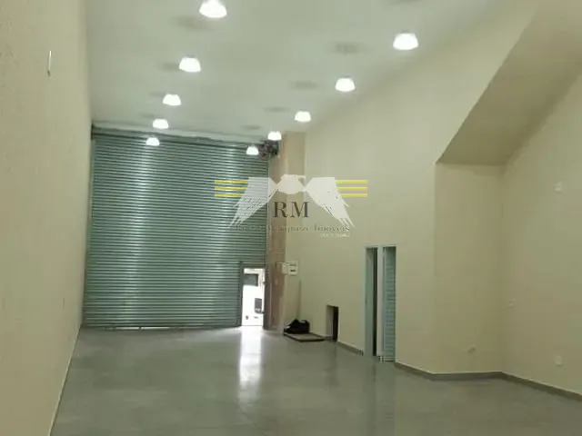 Galpão / Barracão com 140m², à venda, no bairro Vila Ivone em São Paulo