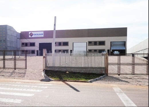 https://static.arboimoveis.com.br/GA0007_GOUV/galpao-pavilhao-industrial-para-venda-em-capela-velha-araucaria-pr-ba1628022705253lpjkp.jpg