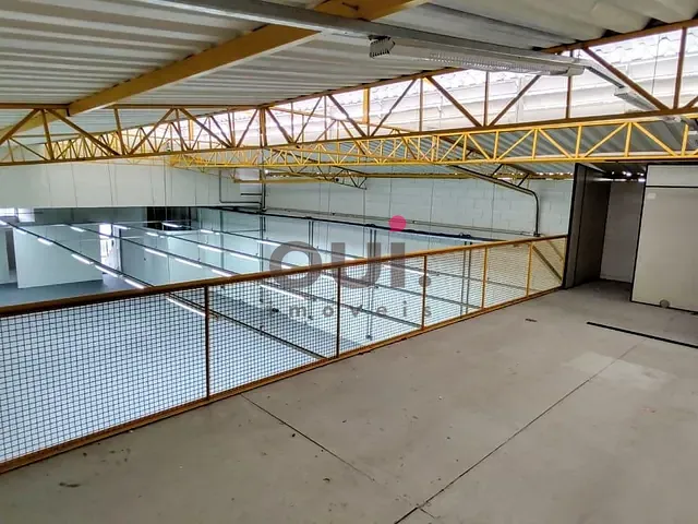 Galpão / Barracão com 450m², à venda, no bairro Jardim Caravelas em São Paulo