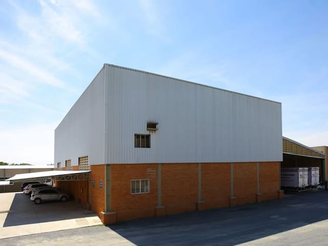 Galpão com 23000m², à venda, no bairro Vila Barão em Sorocaba