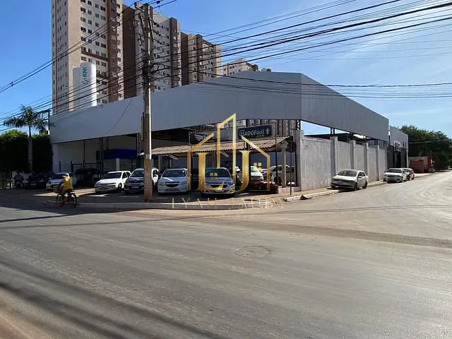 Galpão / Barracão com 900m², para alugar, no bairro Parque Ohara em Cuiabá