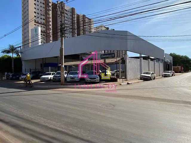 Galpão / Barracão com 900m², para alugar, no bairro Parque Ohara em Cuiabá
