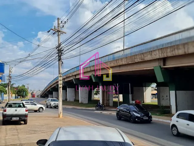 Galpão / Barracão com 900m², para alugar, no bairro Parque Ohara em Cuiabá