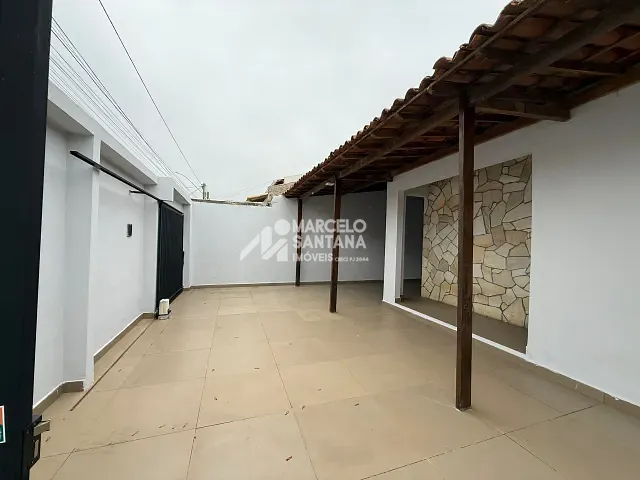 Casa 2 quartos e 1 banheiro, para alugar, no bairro Candeias em Vitória da Conquista