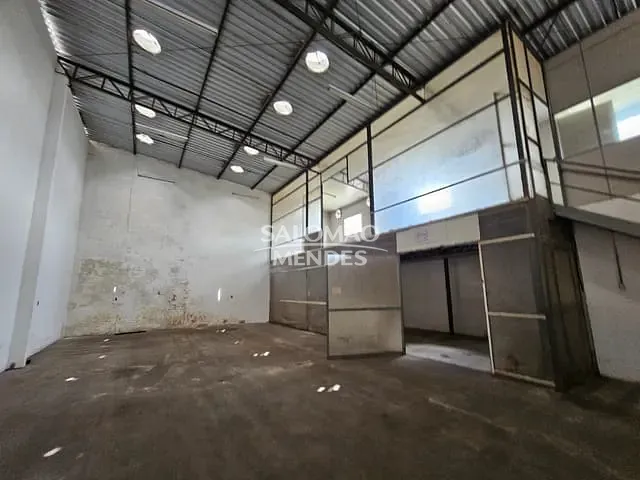 Galpão / Barracão com 310m², à venda, no bairro Cidade Nova em Ananindeua
