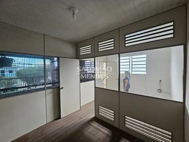 Galpão / Barracão com 310m², à venda, no bairro Cidade Nova em Ananindeua
