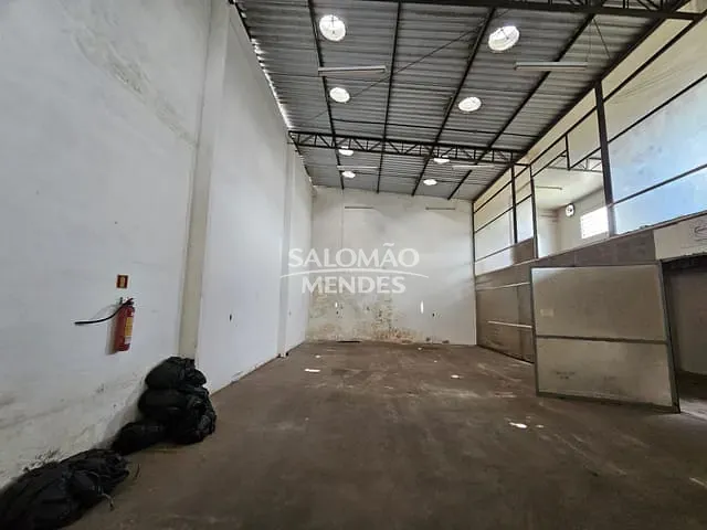 Galpão / Barracão com 310m², à venda, no bairro Cidade Nova em Ananindeua