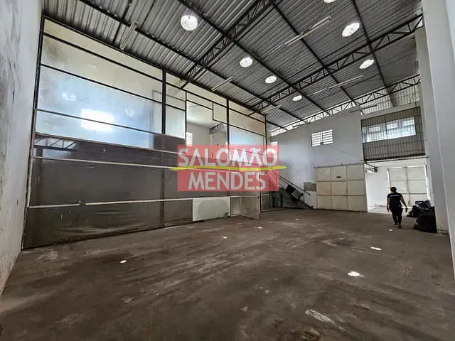 Galpão / Barracão com 310m², à venda, no bairro Cidade Nova em Ananindeua
