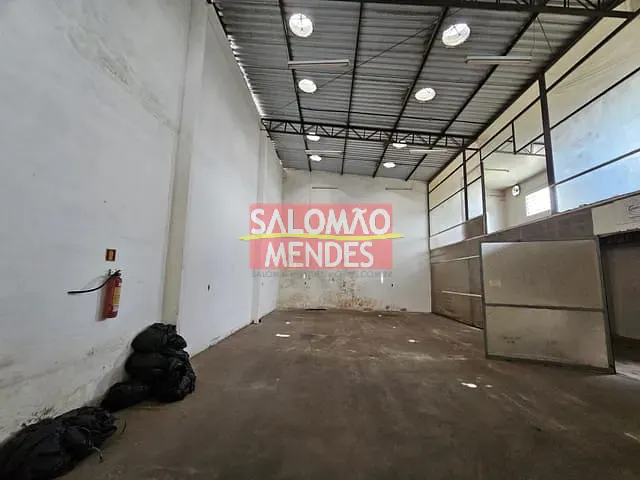 Galpão / Barracão com 310m², à venda, no bairro Cidade Nova em Ananindeua