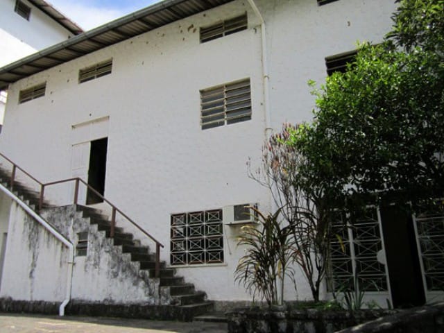 Galpão / Barracão à venda ou para alugar, no bairro Quitandinha em Petrópolis