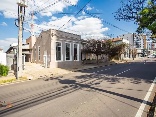 Galpão para alugar, no bairro Centro em Curitiba