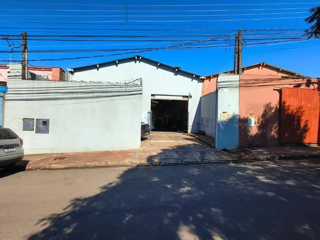 Galpão com 498m², à venda, no bairro Helena em Londrina
