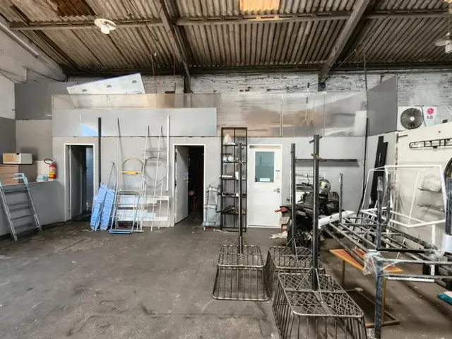 Galpão com 498m², à venda, no bairro Helena em Londrina